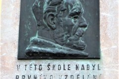 DSCF8932-3